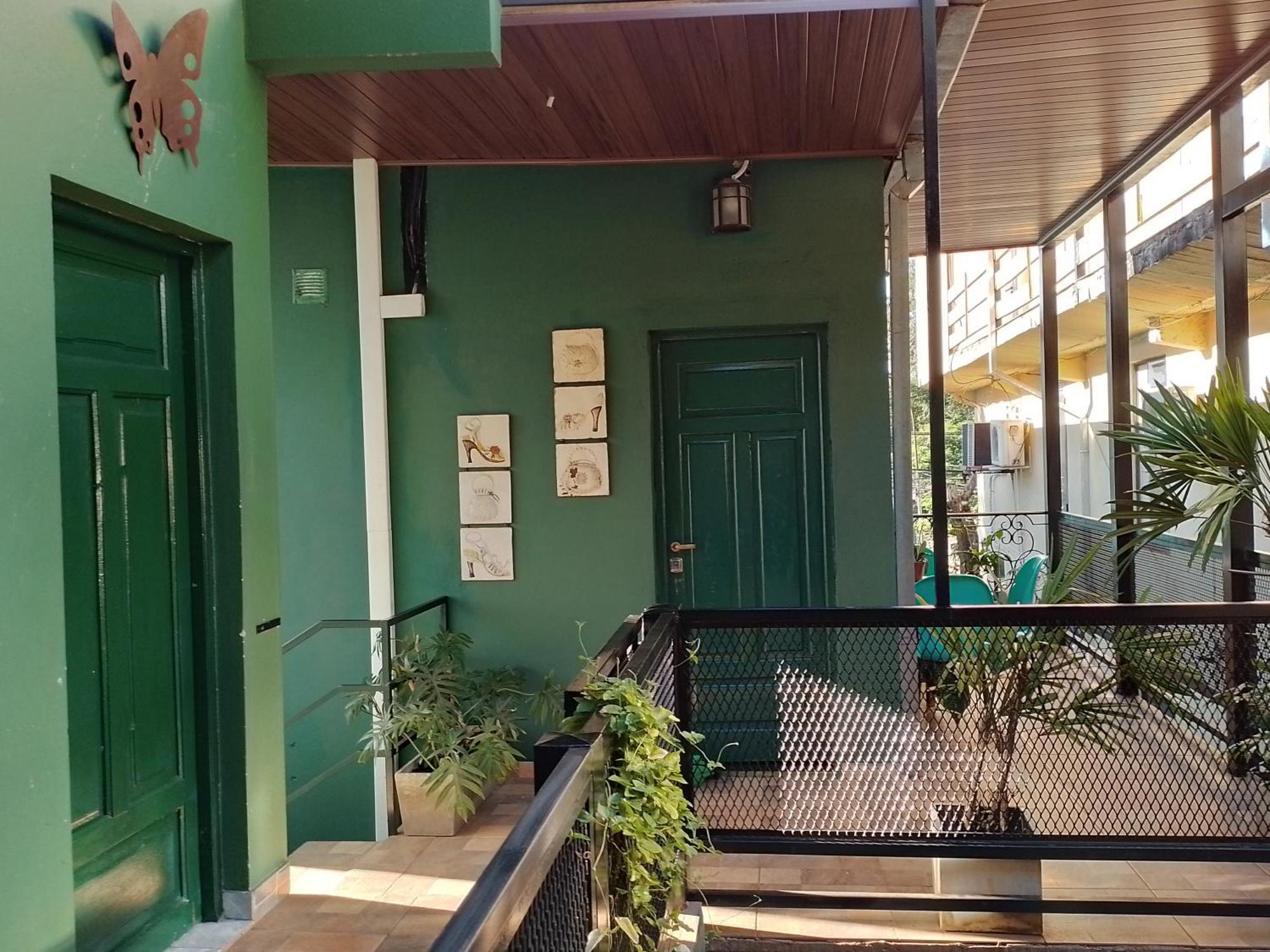 Bonpland Departamentos Apartment Пуерто Игуасу Екстериор снимка